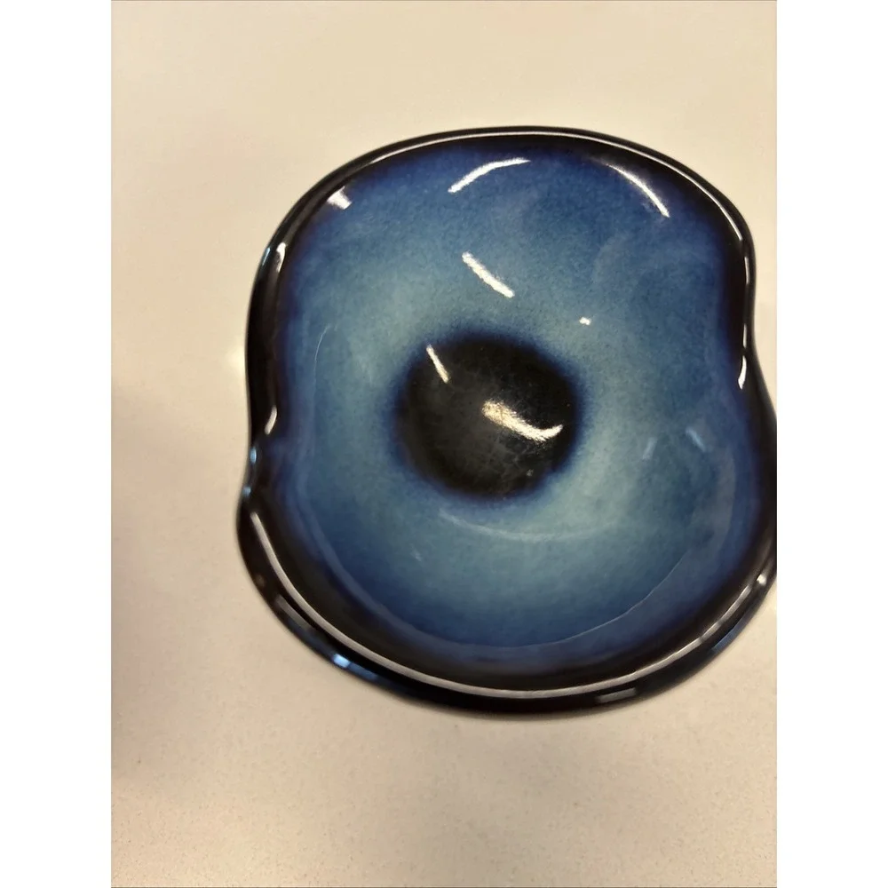 Dark Blue Iridescent Finish Ceramic Oil And Wax Warmer with Celestial Theme